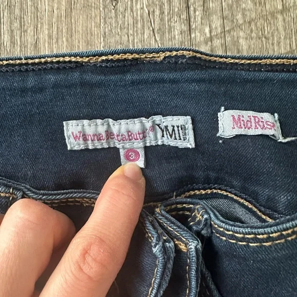 YMI Women's Deep Blue Skinny Jeans - Picture 3 of 6